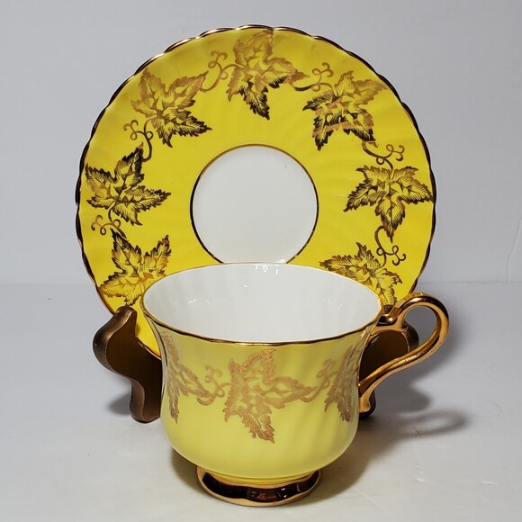 Sutherland H&M Teacup and Saucer Yellow Gold Leaves Vintage - Picture 6 of 8